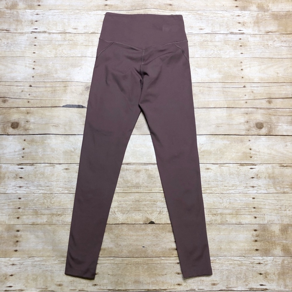Girlfriend Collective Cocoa Compressive High Rise Leggings - Picture 2 of 7